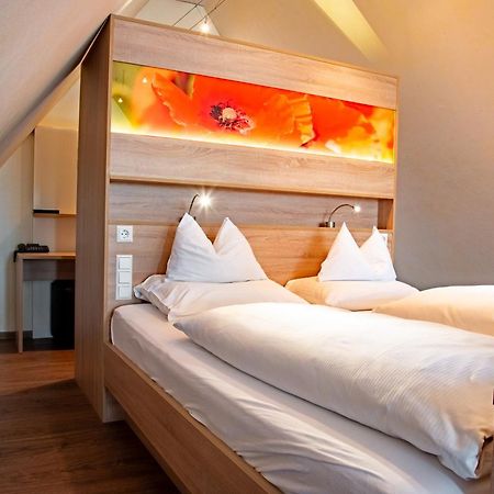 Hotel & Restaurant Post Лайхинген Экстерьер фото